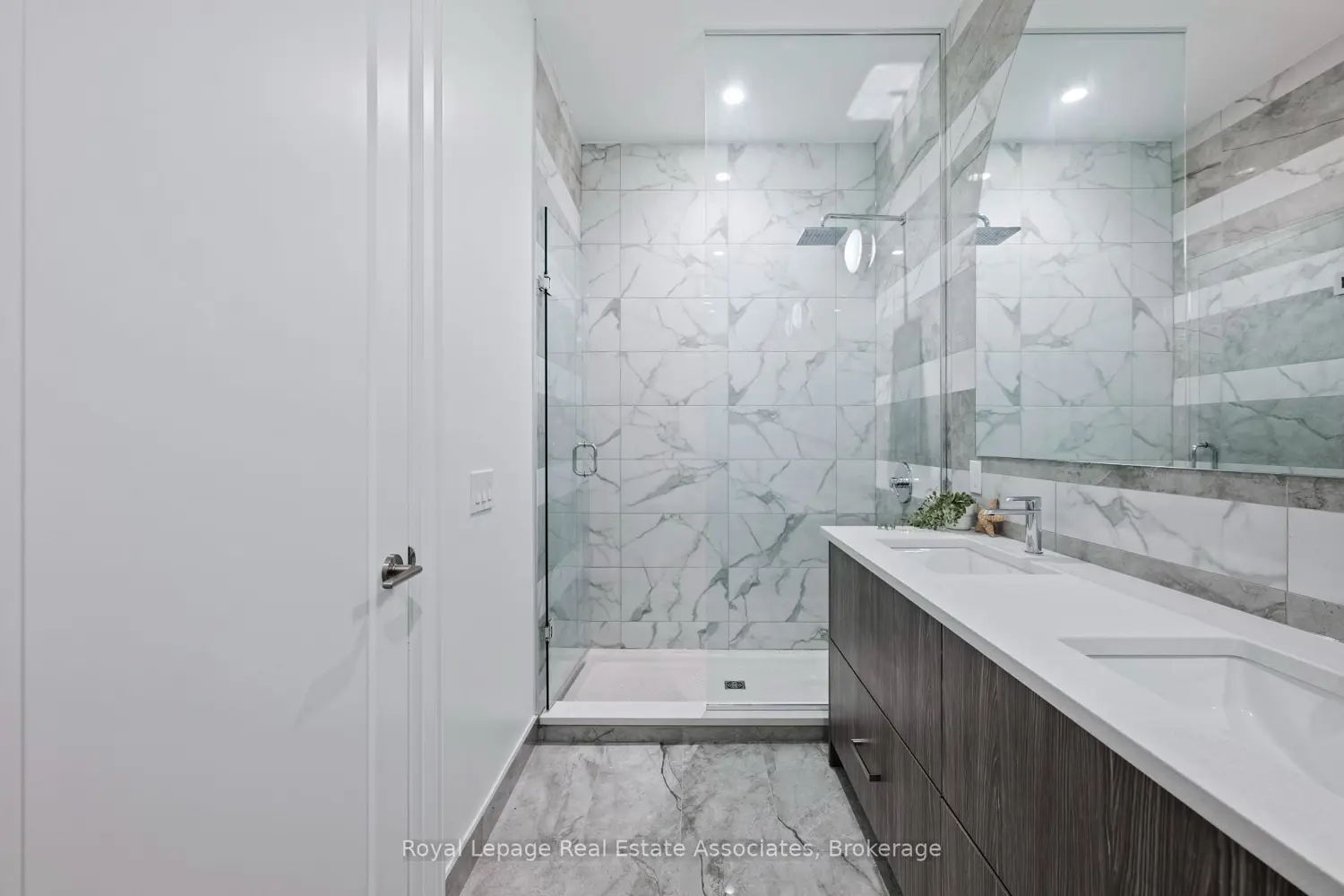 Additional image 16 of 42 Mill Street 209