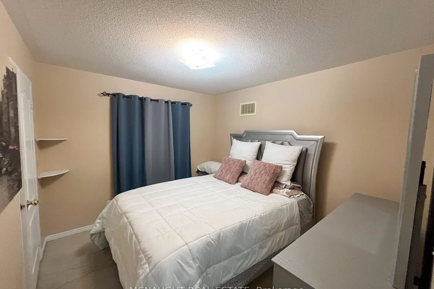 Additional image 18 of 117 Crown Victoria Drive