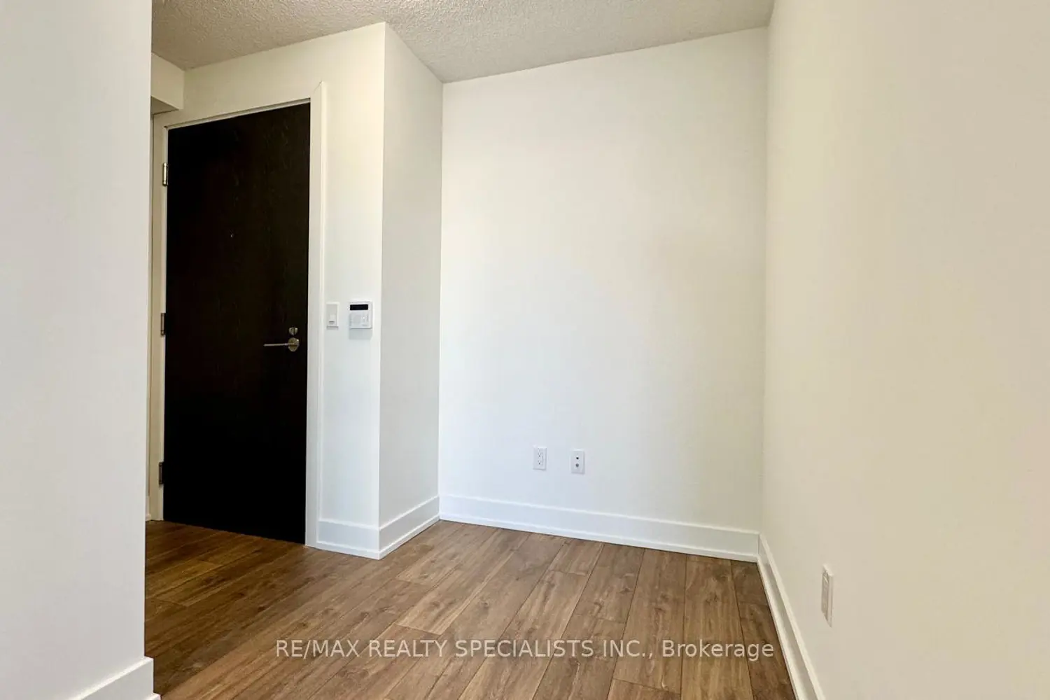 Additional image 16 of 7 Mabelle Avenue 2909