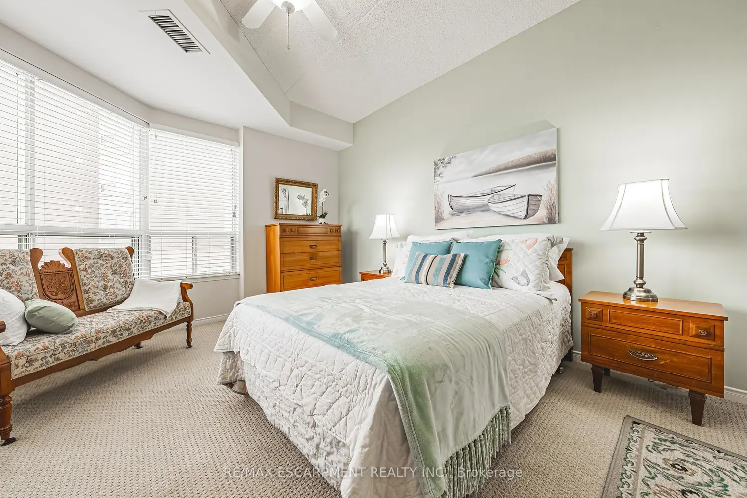 Additional image 9 of 2075 Amherst Heights Drive 103