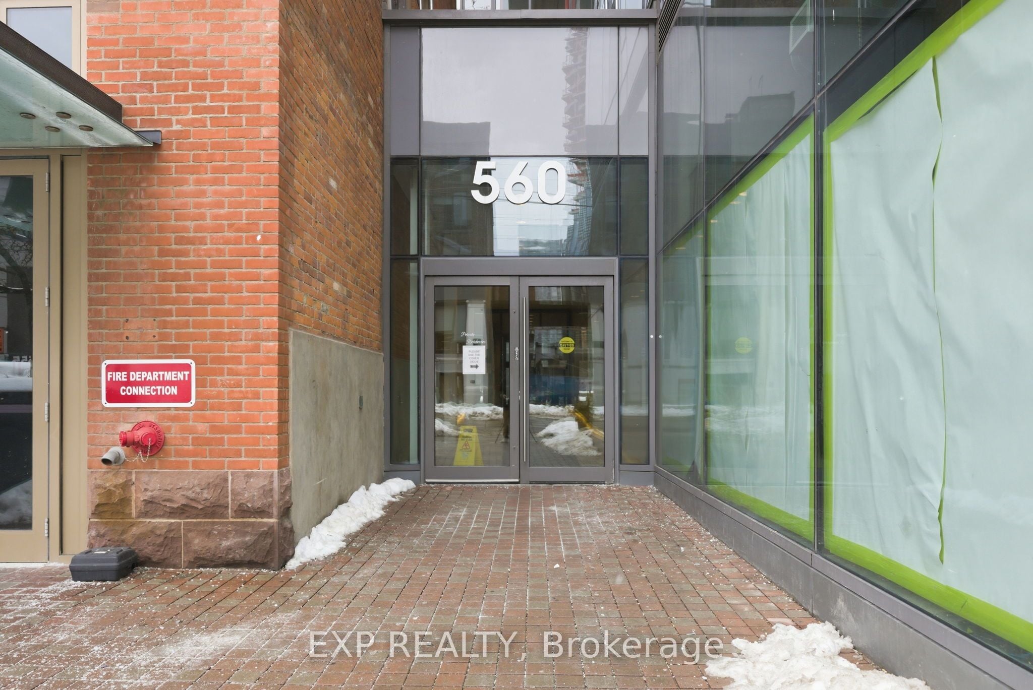 Additional image 4 of 213-560 King Street W, Toronto, ON, M5V 0L6