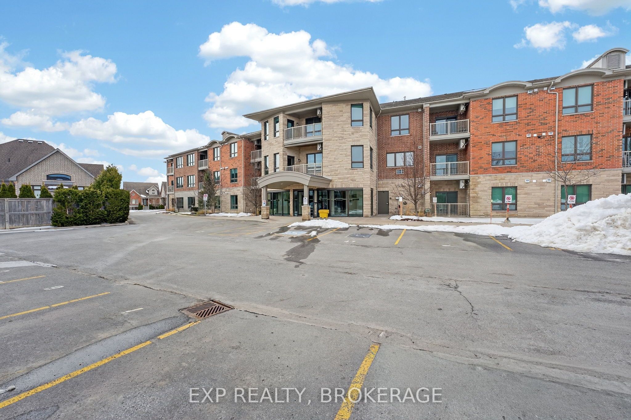 Additional image 2 of 301-740 Augusta Drive, Kingston, ON, K7P 0E3