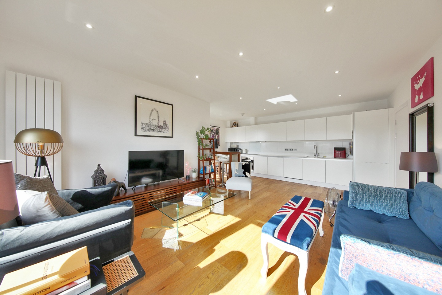 Additional image 7 of 1 Bed Penthouse, Walworth Road, SE17, N1 7GU