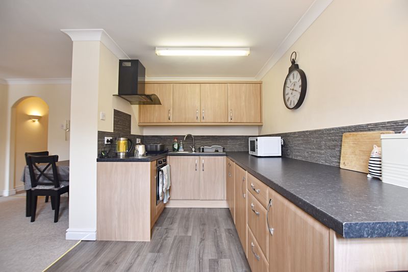 Additional image 3 of 2 bed flat for saleVernon Street, Lincoln LN5