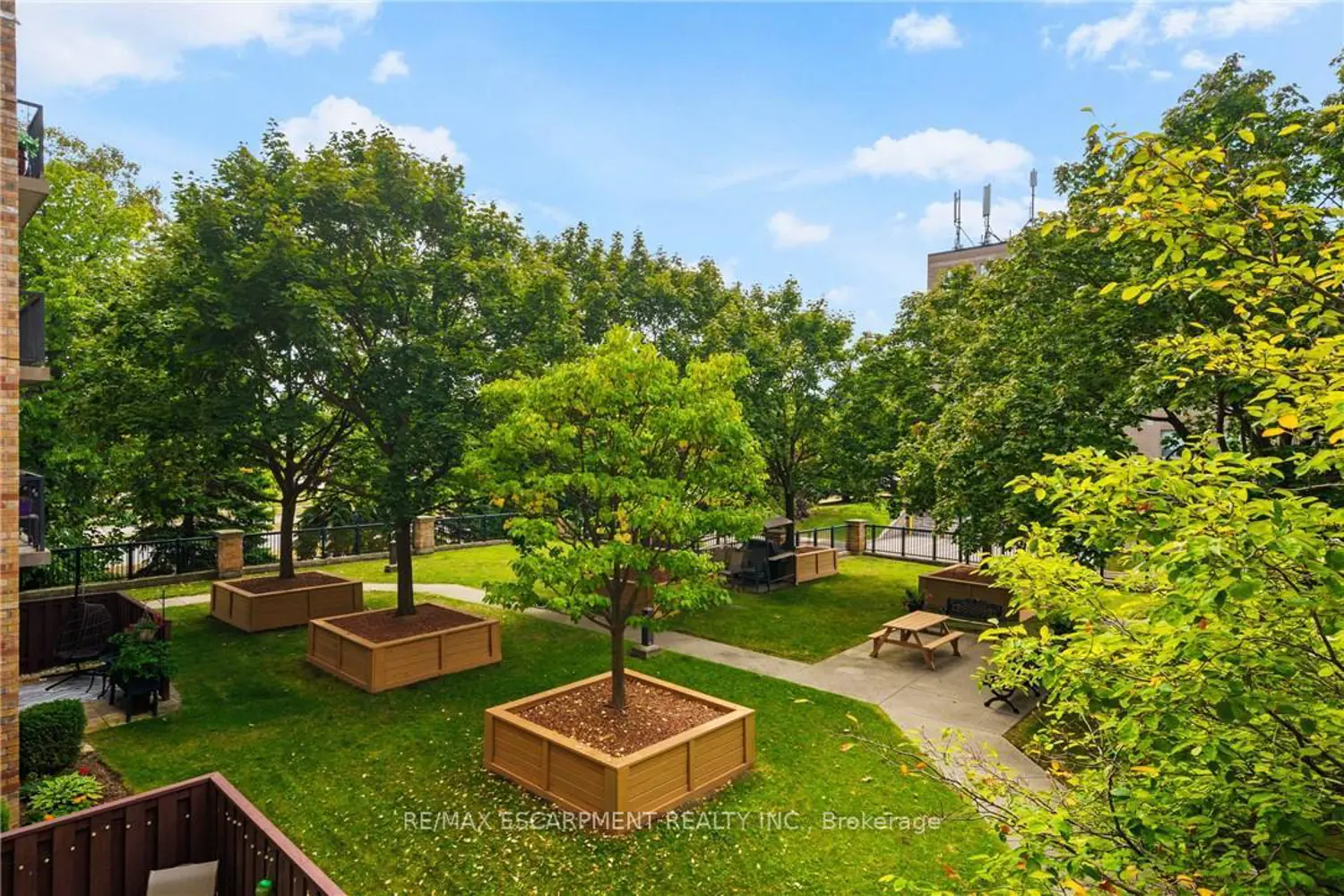 3499 Upper Middle Road #211