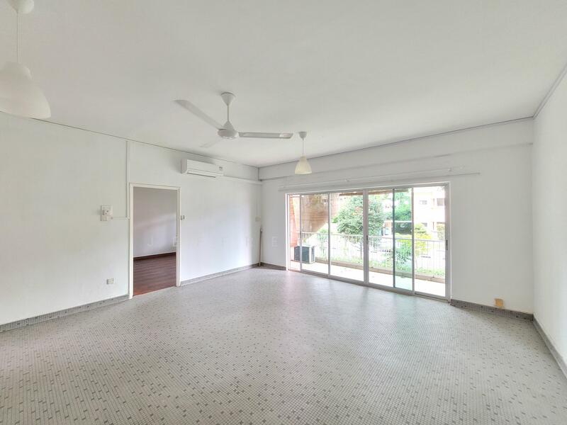 122 - 128B,  Grange Road