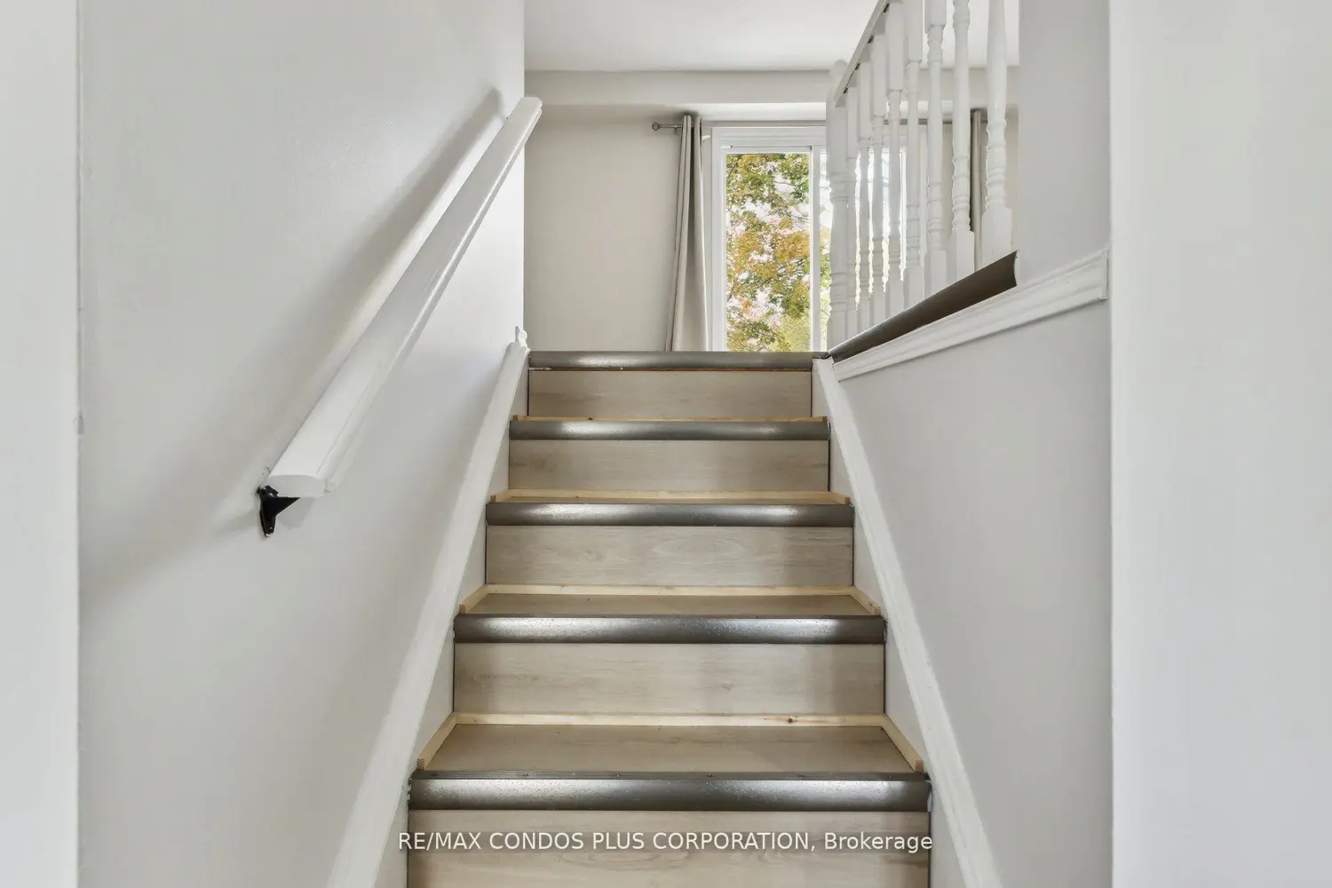 Additional image 4 of 294 Fergus Avenue 2