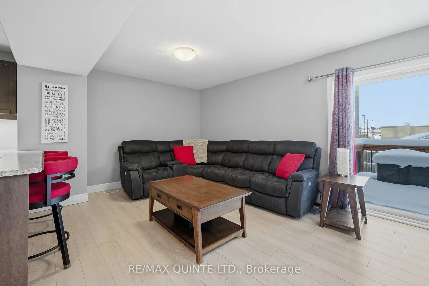 Additional image 9 of 54 Cortland Crescent