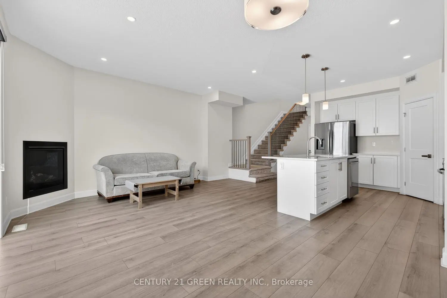 Additional image 14 of 353 Buckthorn Drive