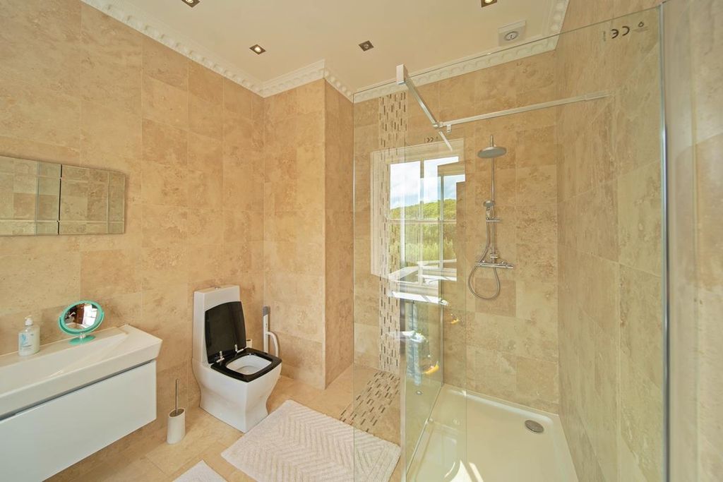 Additional image 39 of 6 bed detached house for saleBallarioghyn House, Ballavale Road, Santon, Isle Of Man IM4