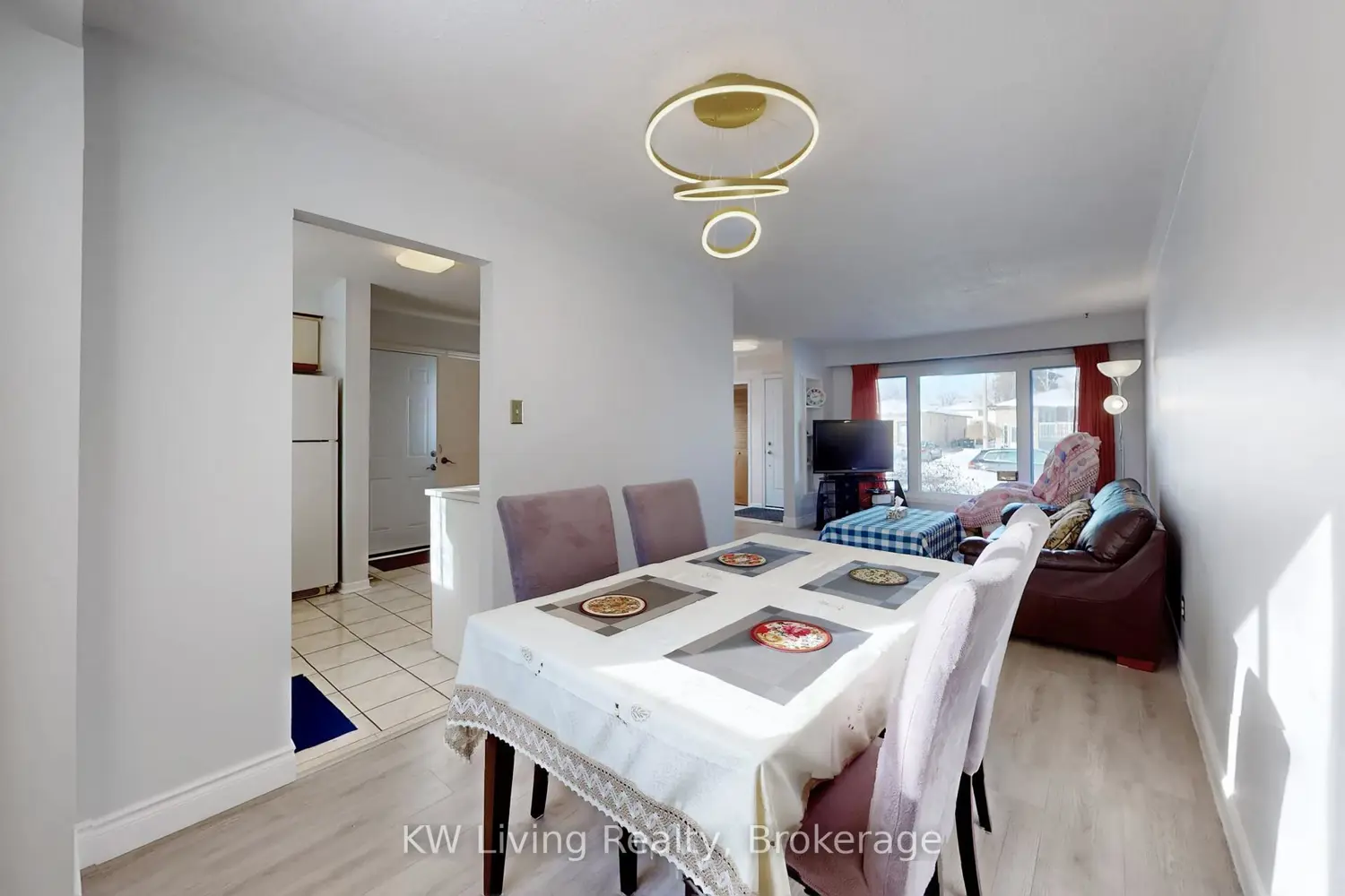 Additional image 15 of 944 Blairholm Avenue