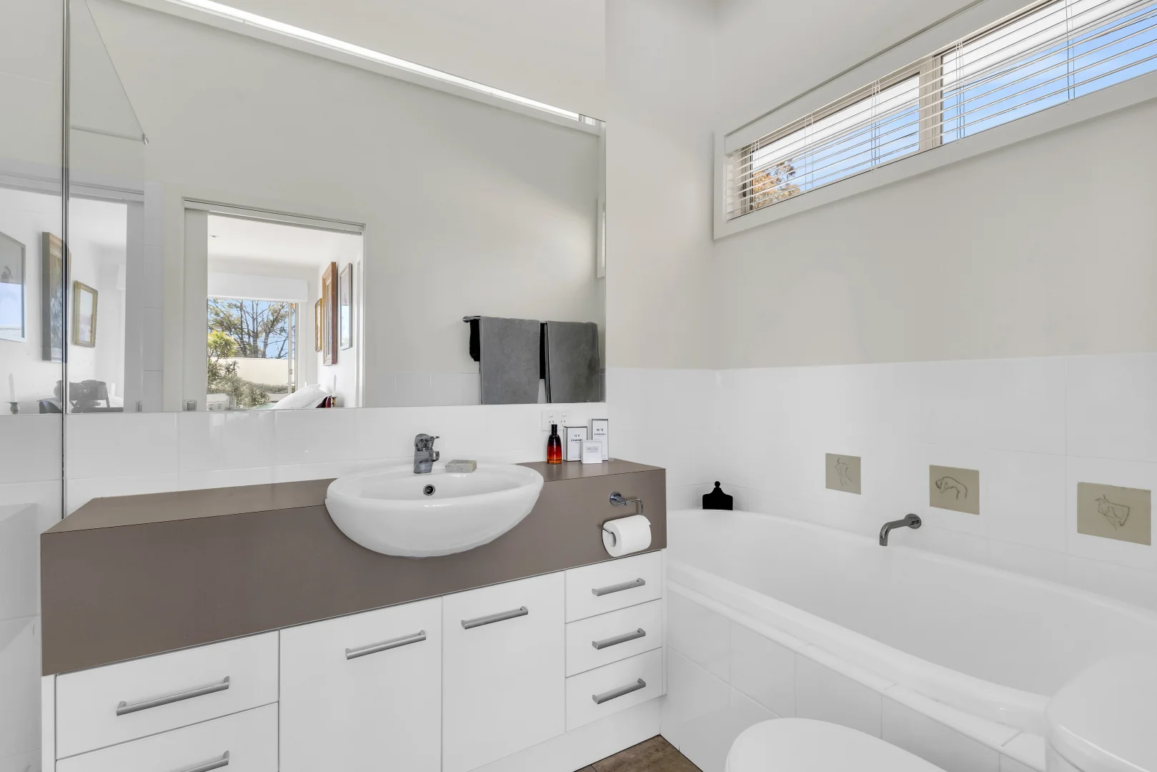 Additional image 9 of 32, 34-36 Karbeethong Avenue, Mallacoota VIC 3892