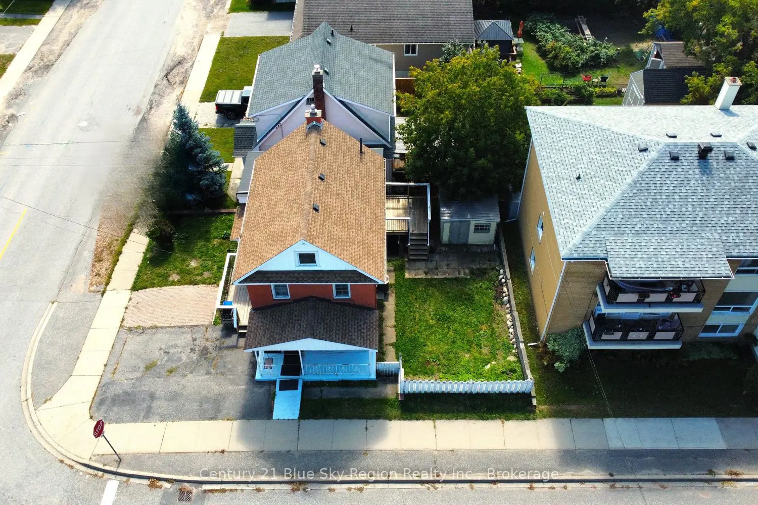 Additional image 4 of 695 High Street