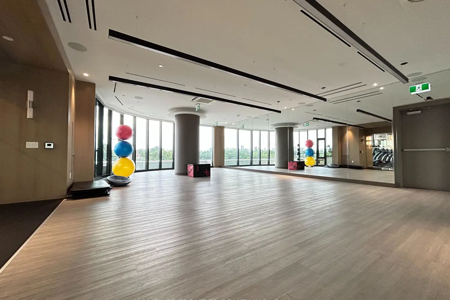 Additional image 18 of 585 Bloor Street 2219