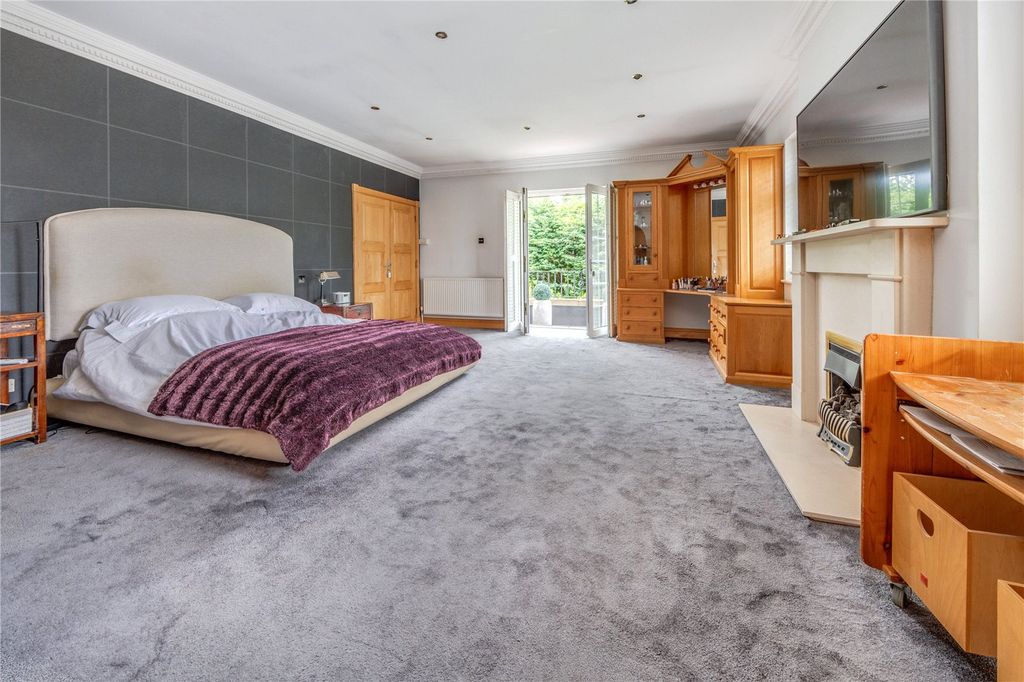 Additional image 16 of 7 bed detached house for saleThe Leys, Loom Lane, Radlett, Hertfordshire WD7