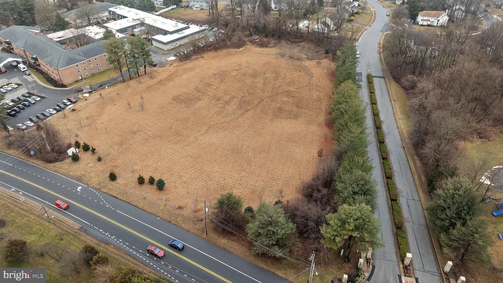 Additional image 3 of 275 Possum Park Road, Newark, DE 19711