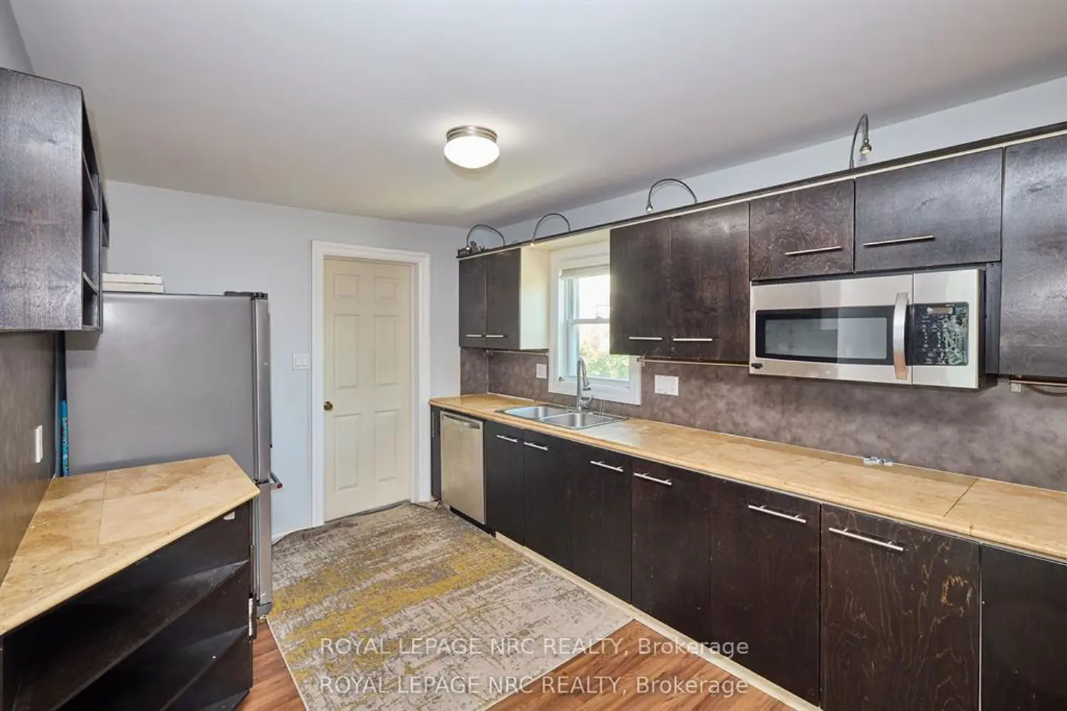 Additional image 9 of 557 Geneva Street