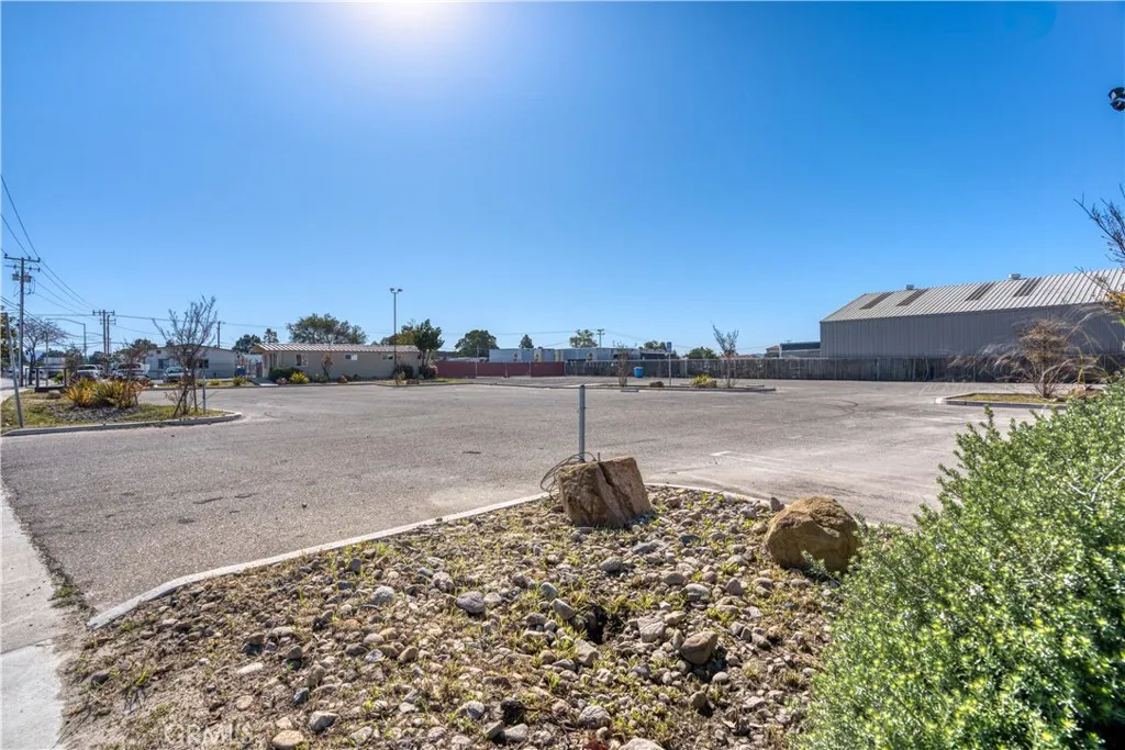 Additional image 76 of 202 W Betteravia Road, Santa Maria, CA 93455