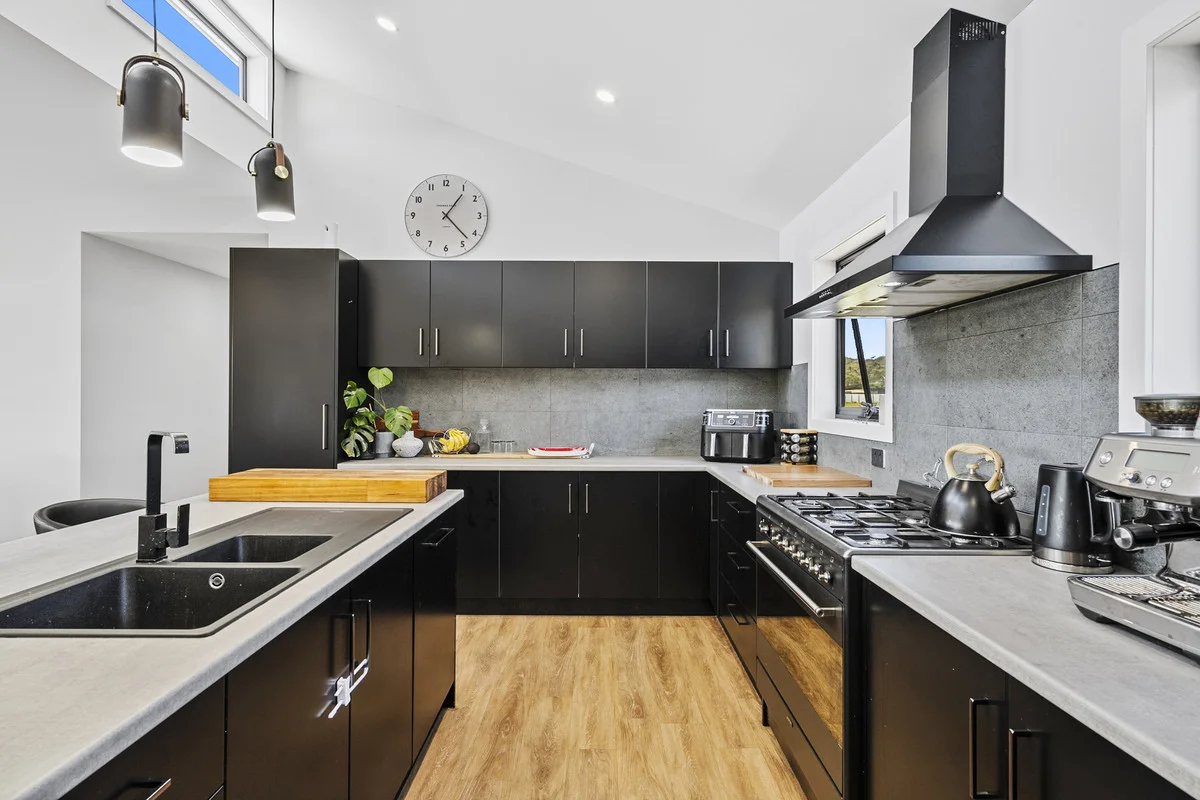 Additional image 11 of 213 Hazards View Drive, Coles Bay TAS 7215