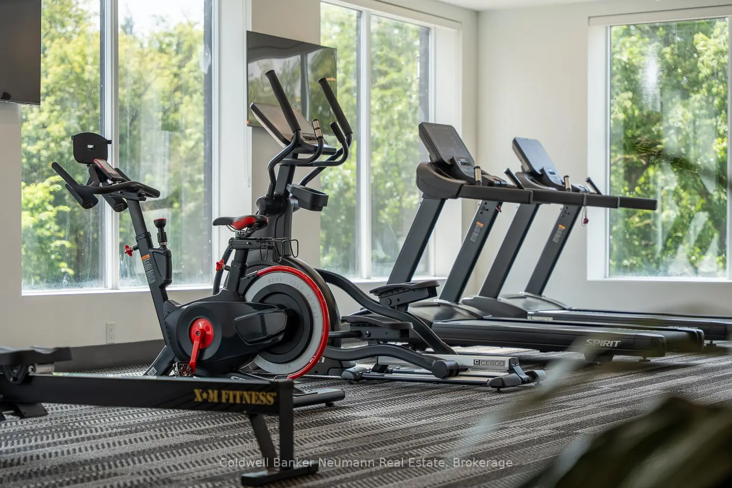 Additional image 15 of 1882 Gordon Street 308