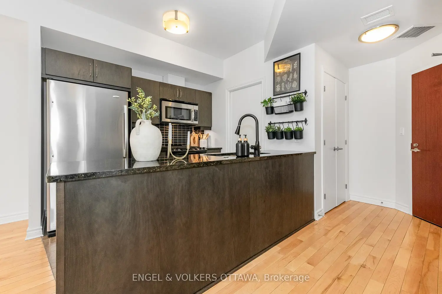 575 Byron Avenue 312 photo 5