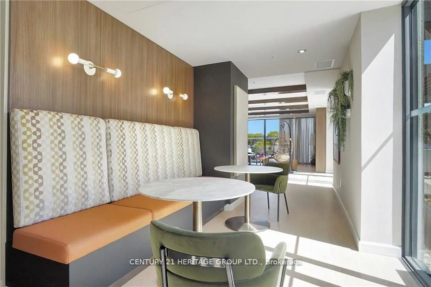 Additional image 19 of 741 King Street 703