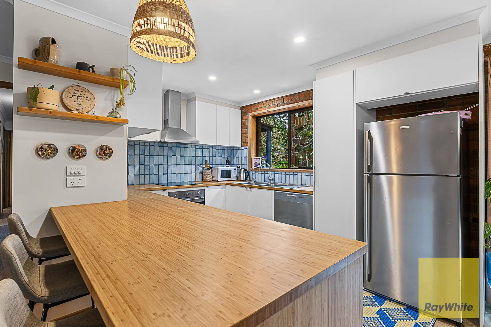 Additional image 3 of 9 Wattle Court, Sandy Point VIC 3959