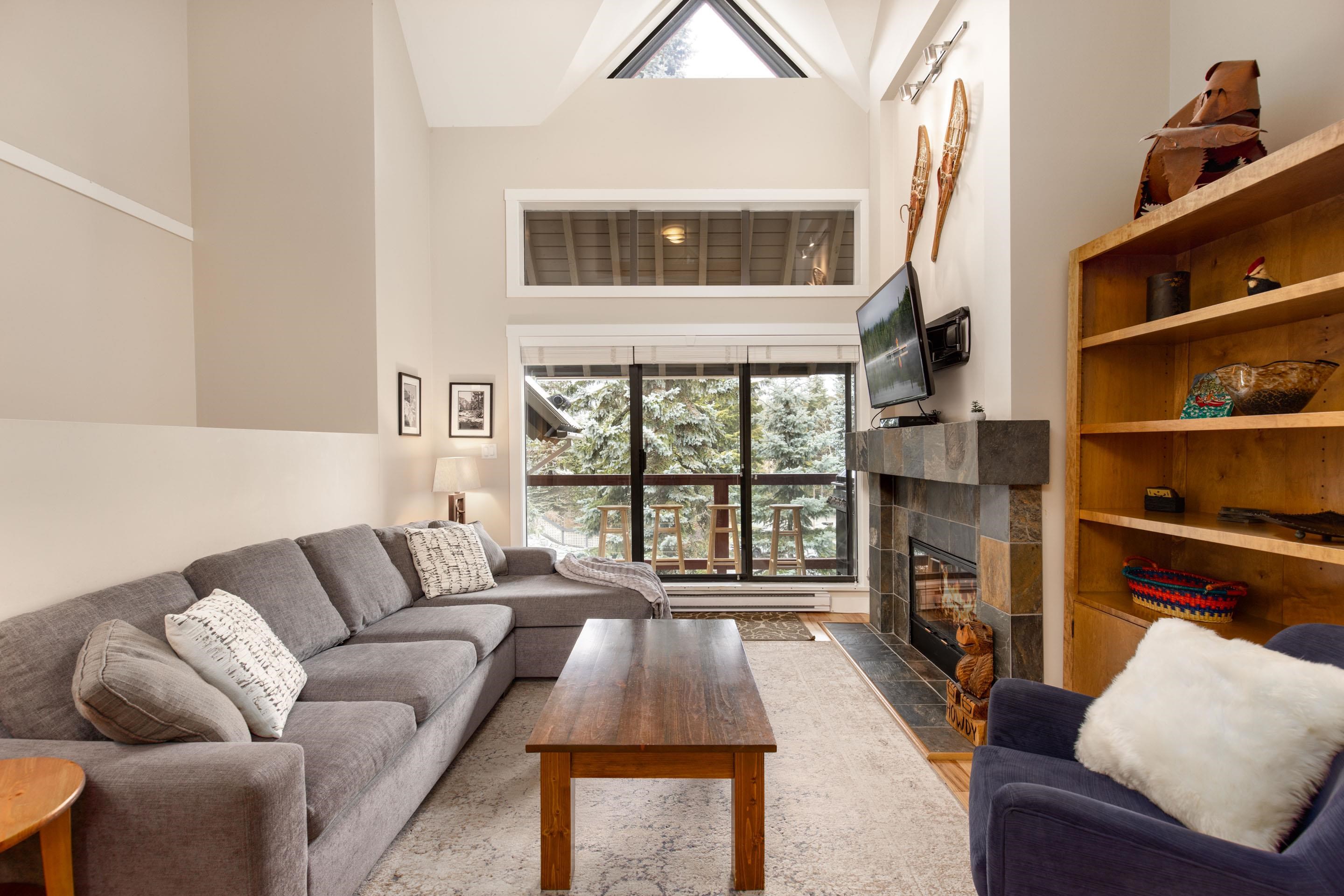 Additional image 2 of 25-4637 Blackcomb Way, Whistler, BC, V8E 0Y6