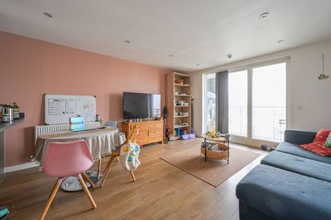 Cordelia Street, Canary Wharf, London E14