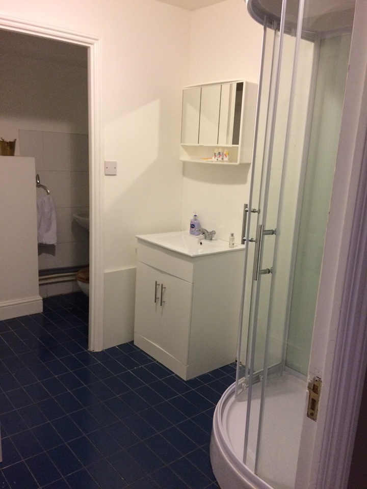 Additional image 8 of Room in a Shared House, Coral Row, SW11, N1 7GU
