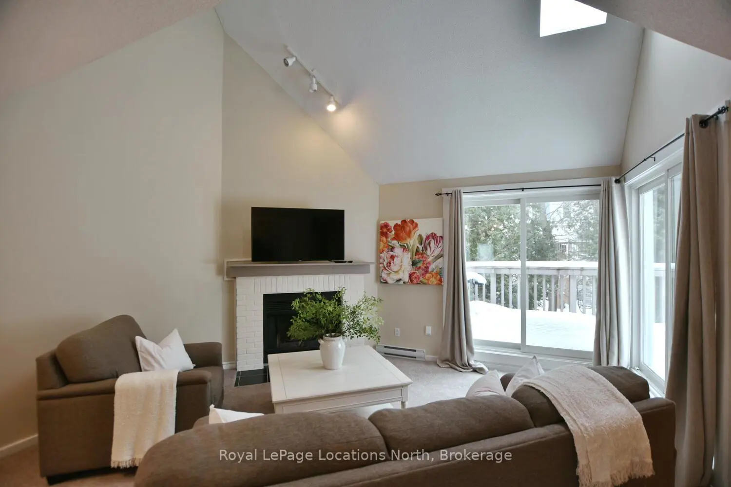 Additional image 10 of 49 Trott Boulevard 176