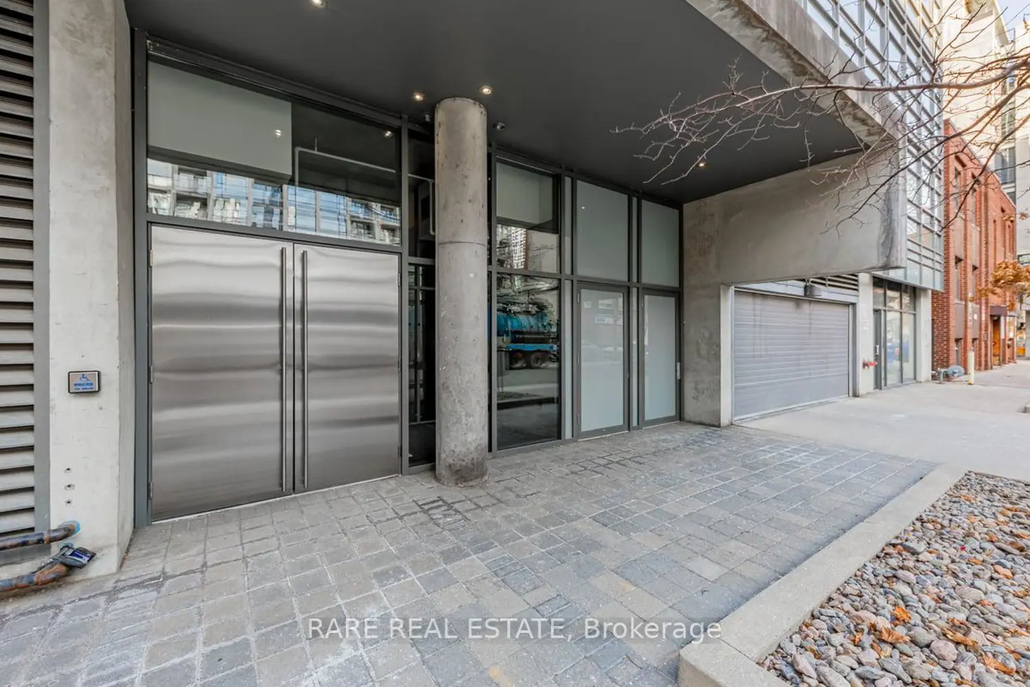 Additional image 3 of 42 Camden Street 302