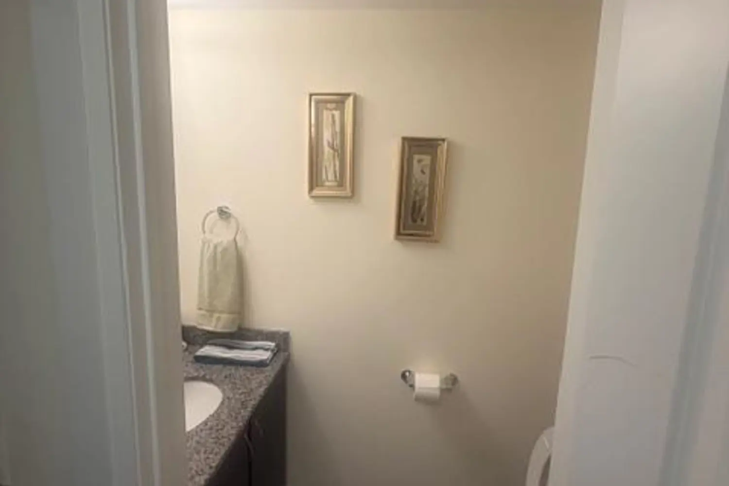 481 Rupert Avenue 320 photo 5