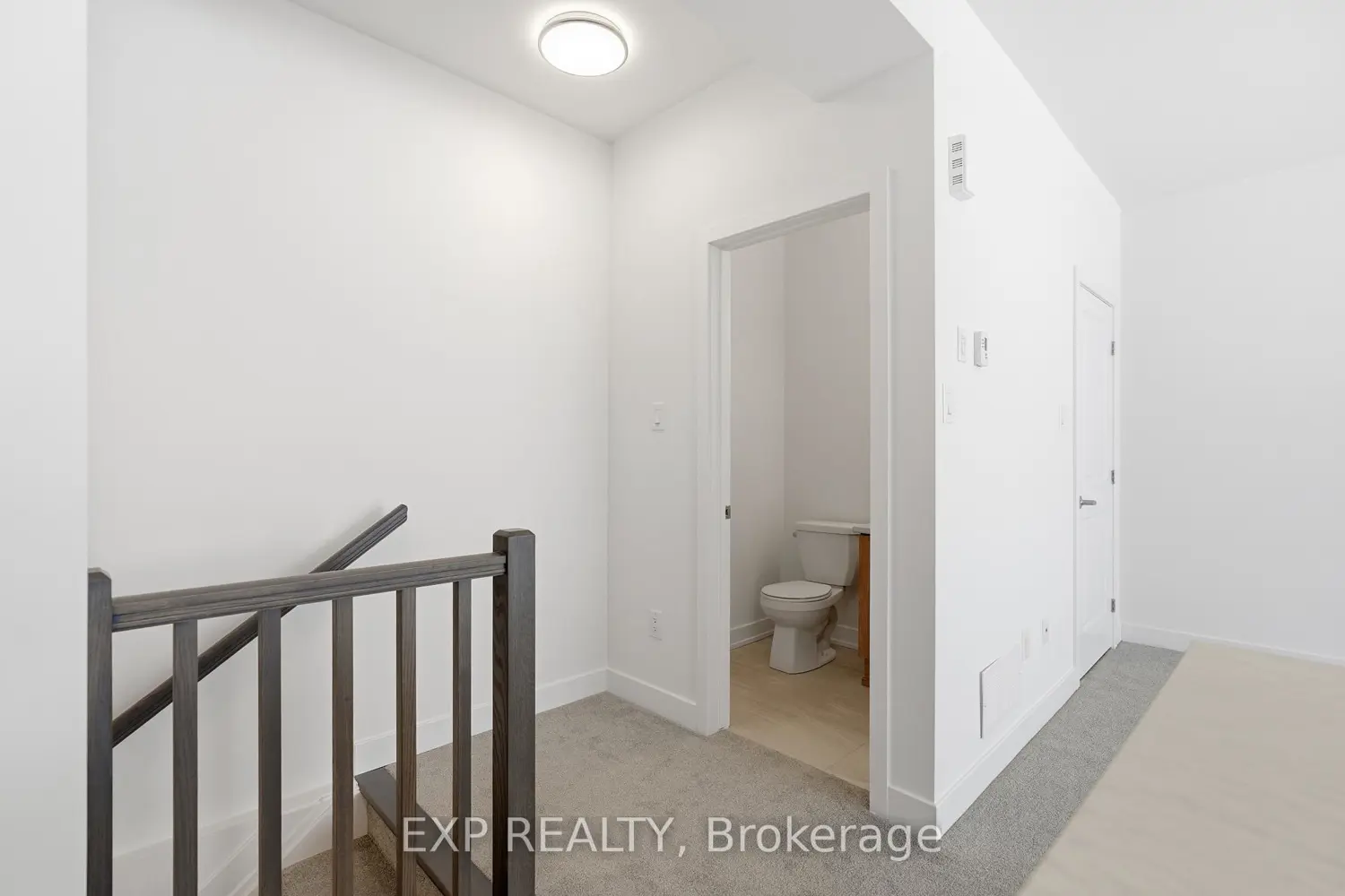 Additional image 10 of 1007 Silhouette Private