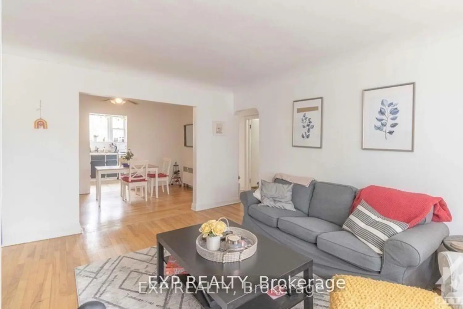 873 Kirkwood Avenue photo 3
