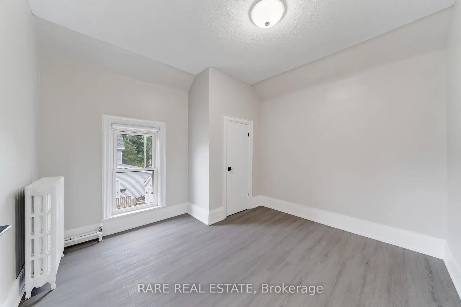 Additional image 15 of 4372 Ontario Street