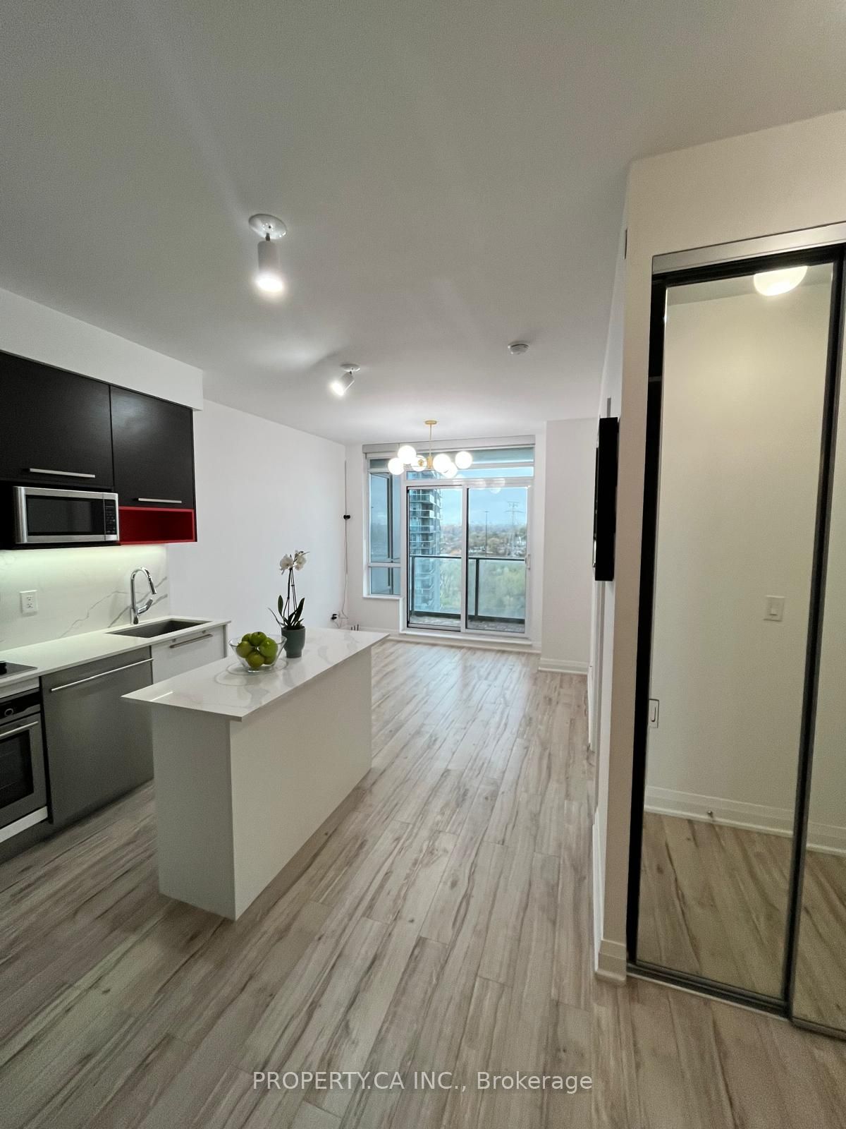 Additional image 5 of 1207-36 Park Lawn Road, Toronto, ON, M8Y 3H8
