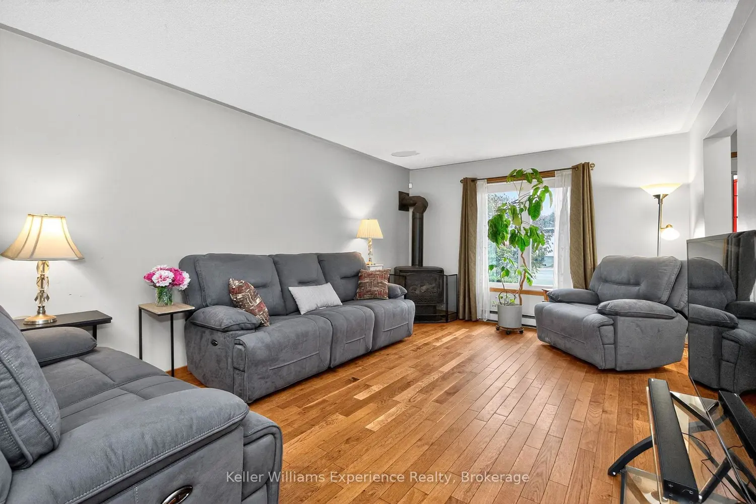 Additional image 6 of 4 Dunlop Street