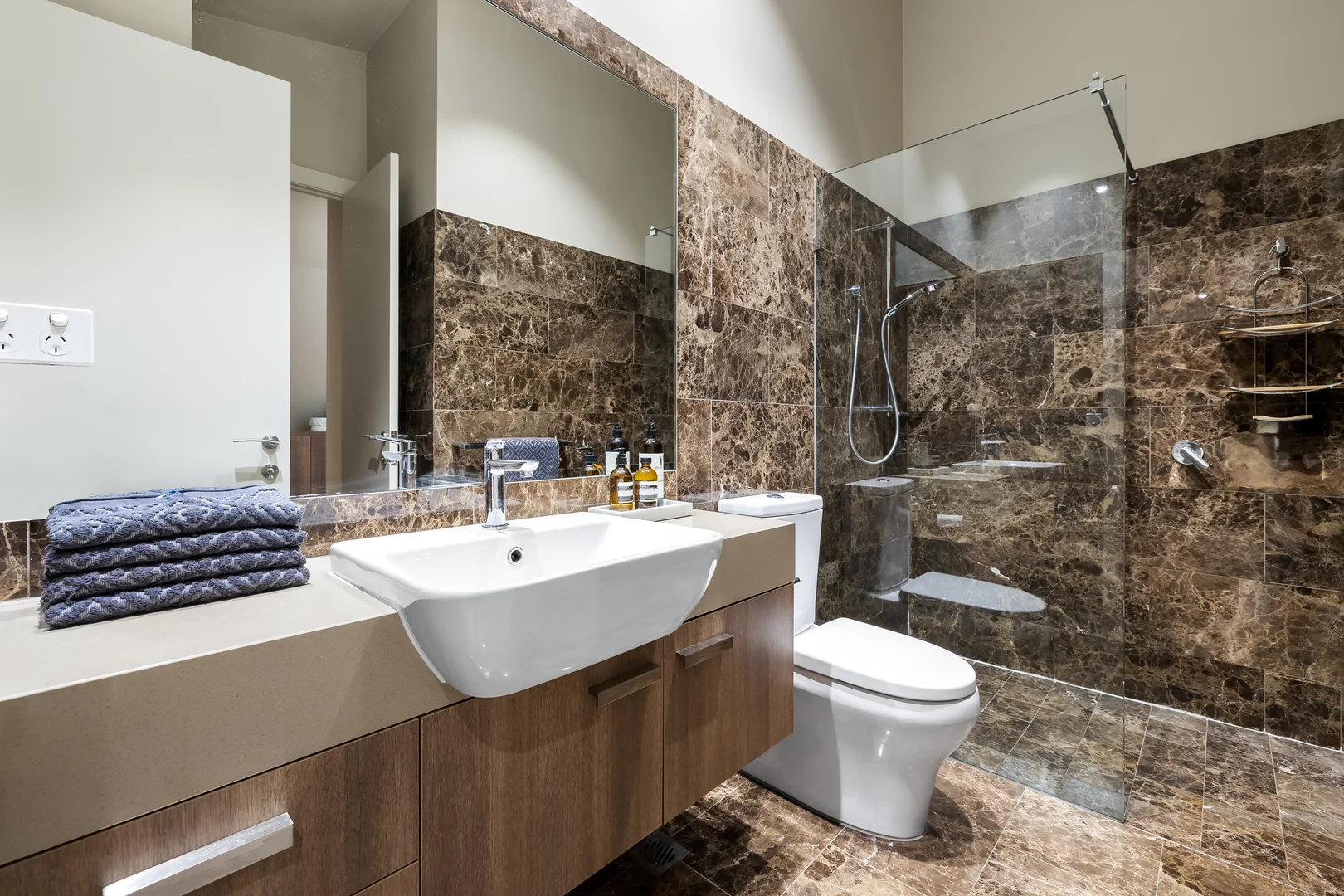 Additional image 20 of 1/243 Beach Road, Black Rock VIC 3193