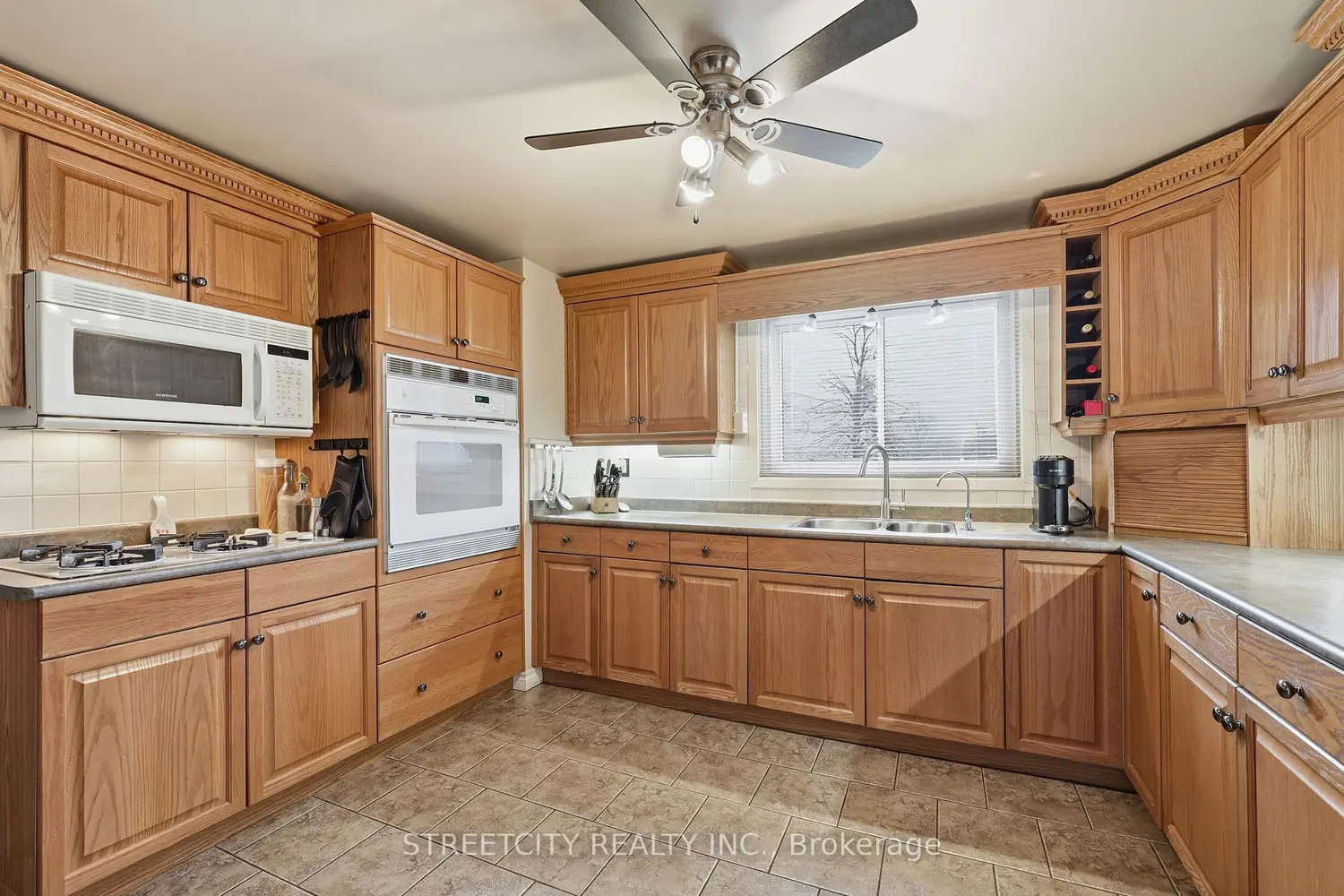 Additional image 7 of 159 Sandringham Crescent 118