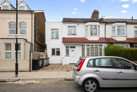 Vicarage Road, London N17