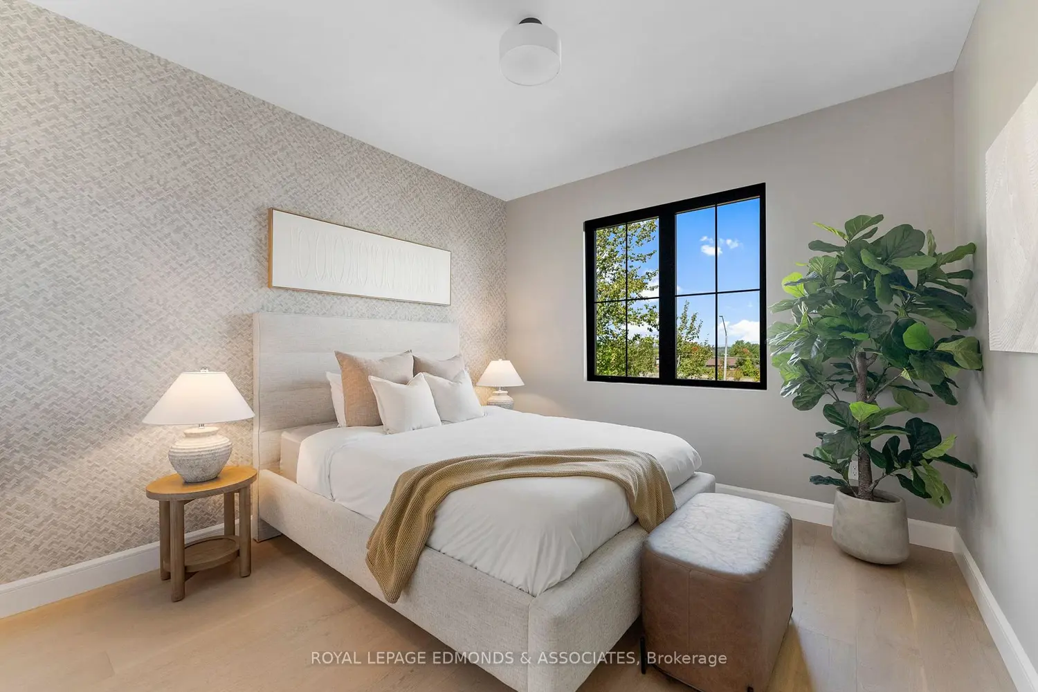 Additional image 12 of 578 Melton Street