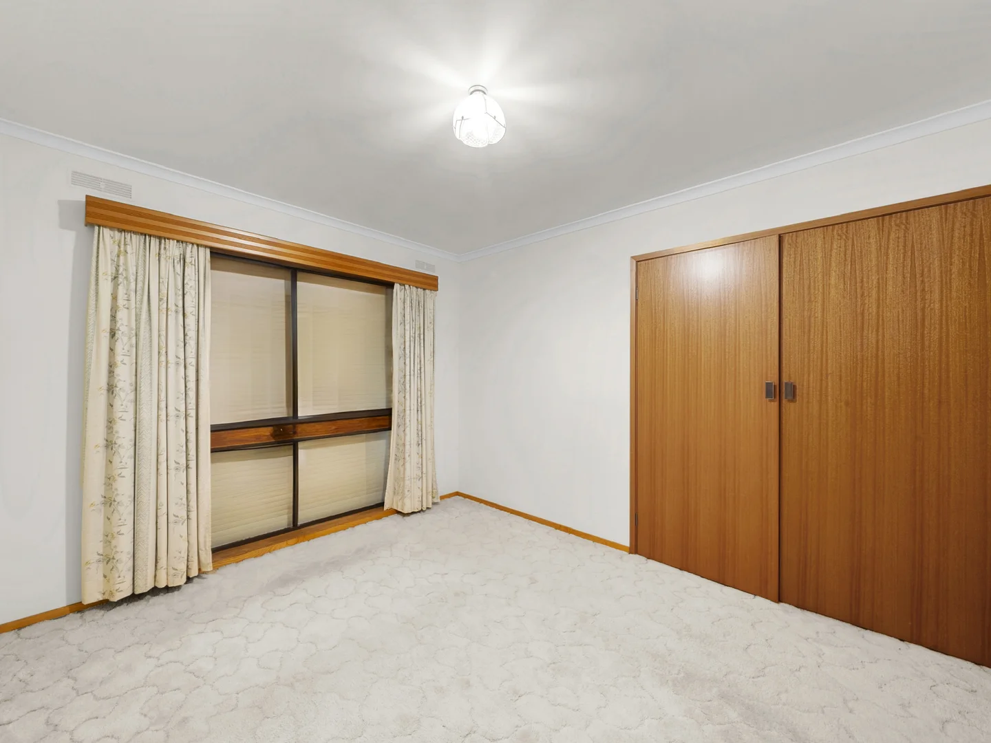 Additional image 13 of 50 Halls Road, Myrtleford VIC 3737