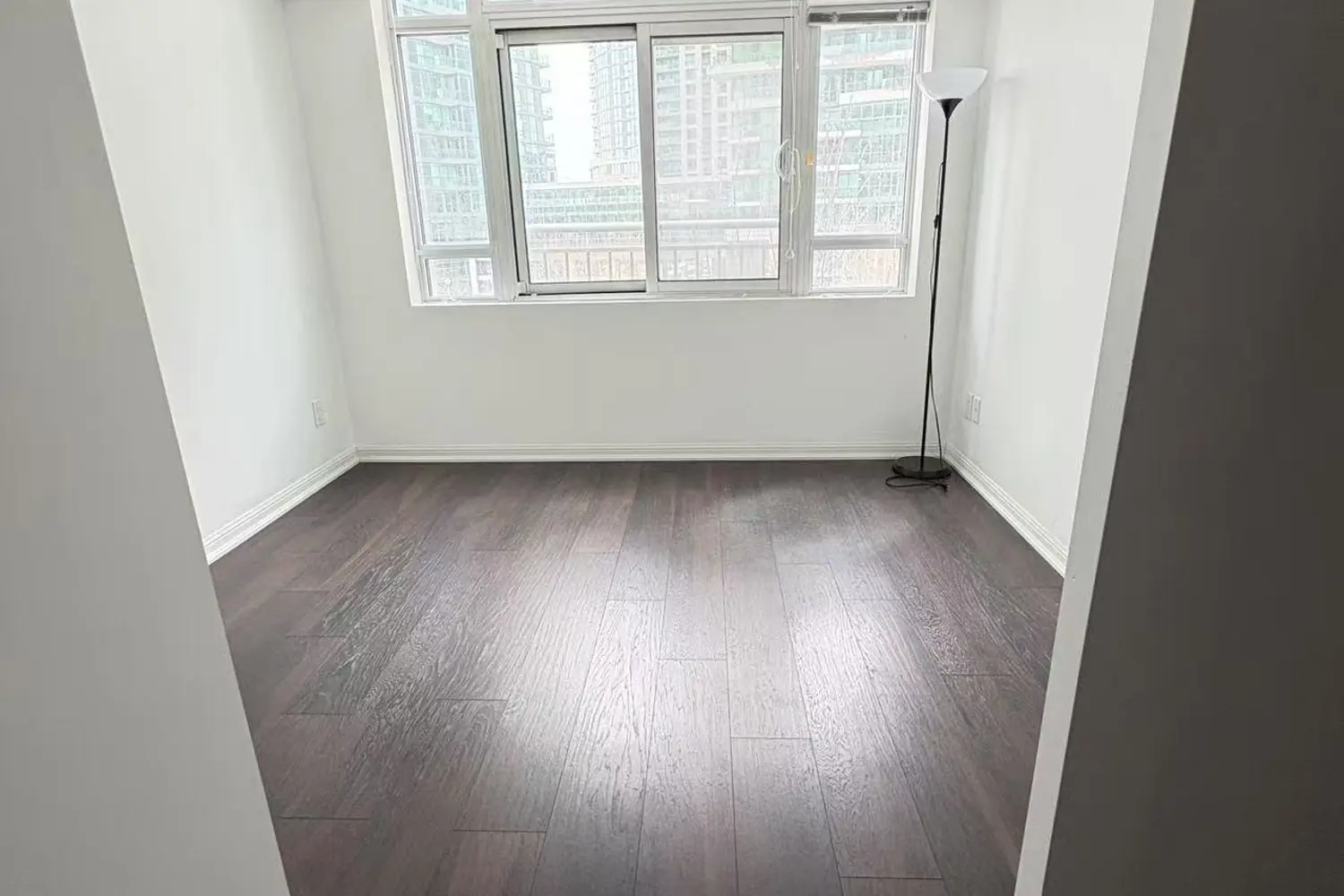 Additional image 10 of 35 Bastion Street 509