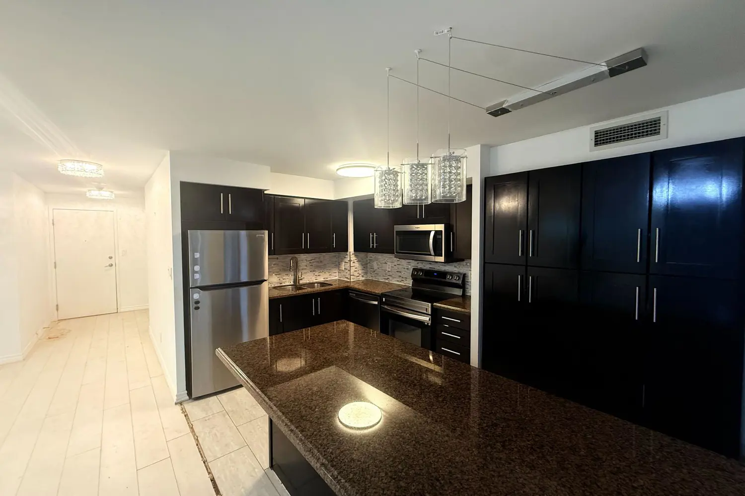 Additional image 6 of 3880 Duke Of York Boulevard 1906