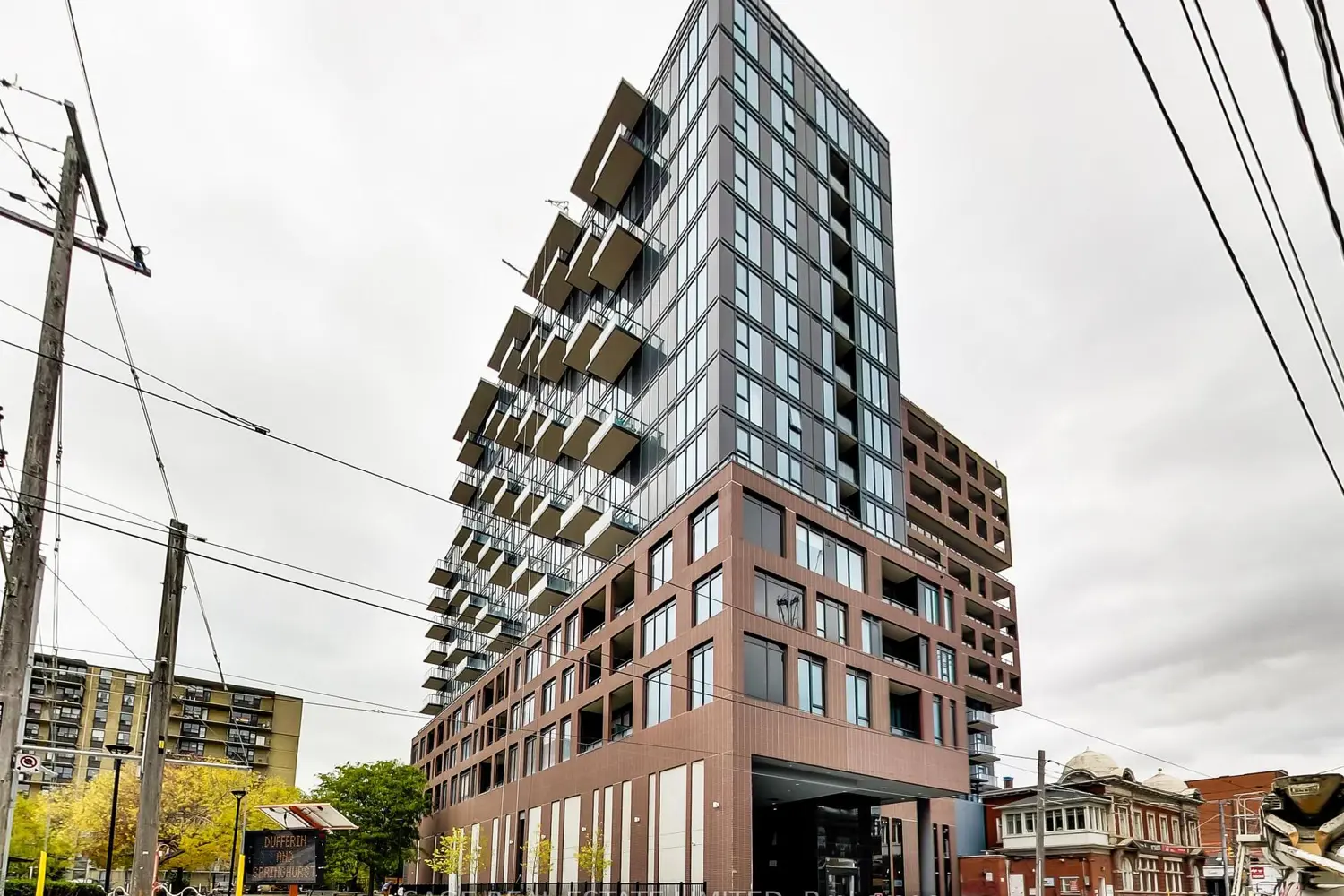 Additional image 17 of 270 Dufferin Street 327