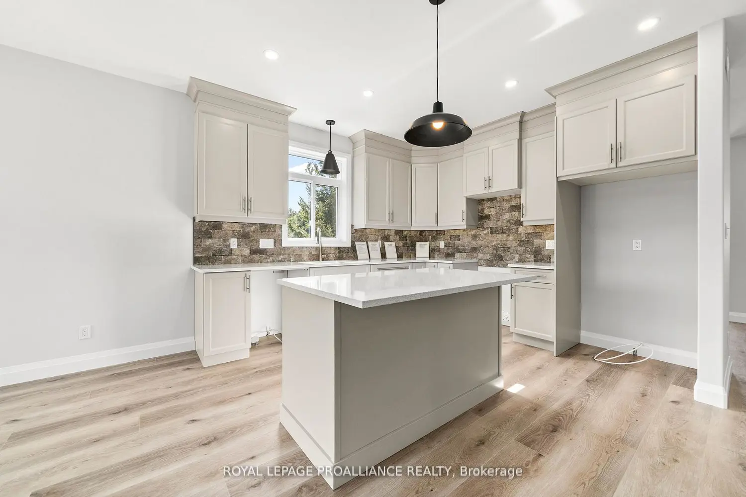 Additional image 6 of 3 Clayton John Avenue