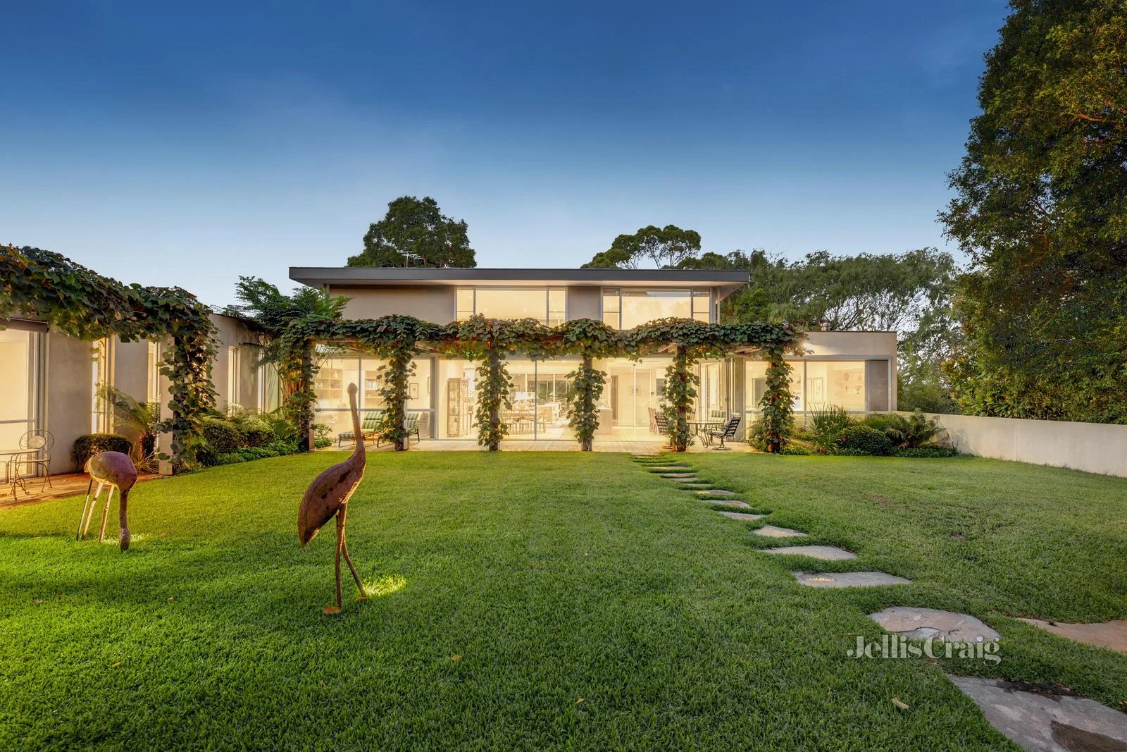 Additional image 5 of 4 Pleasant View Crescent, Wheelers Hill VIC 3150