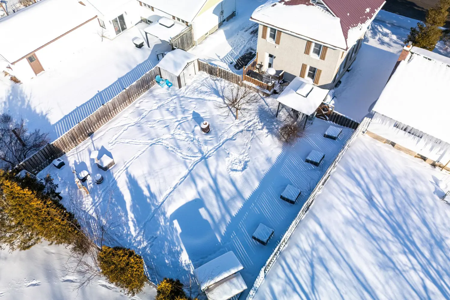 Additional image 16 of 40 Elm Street