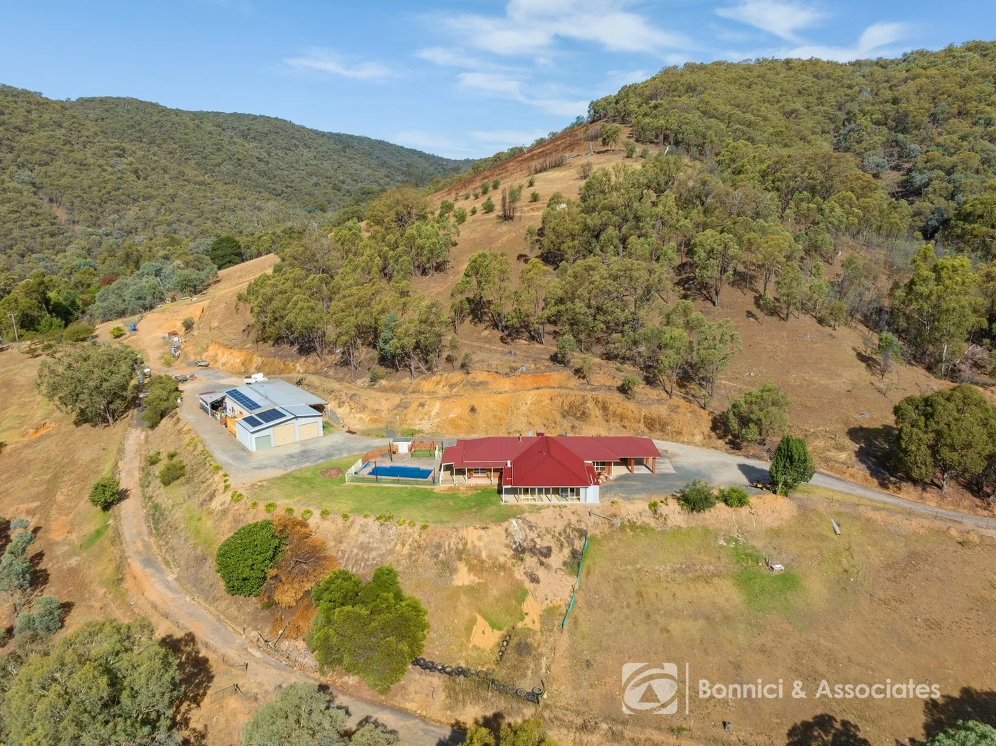 1952 Beechworth-Wodonga Road, Indigo Valley VIC 3688